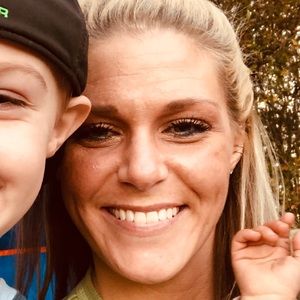 Meet your Posher, Megan